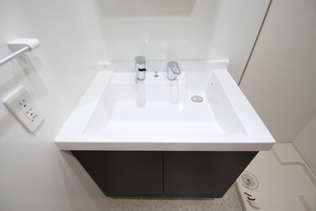 洗面設備　※別室の参考写真の為、現況優先です。