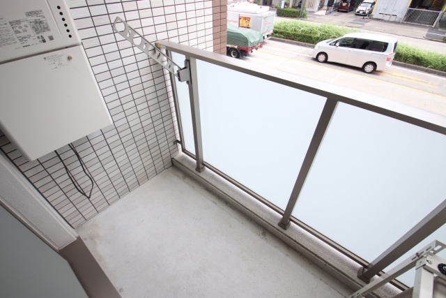 バルコニー　※別室の参考写真の為、現況優先です。