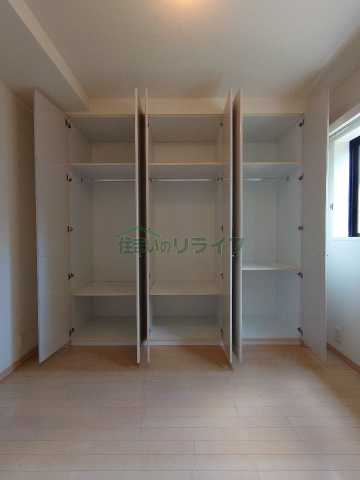 収納　エル・セレーノ西早稲田