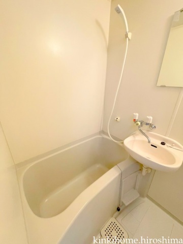 バス・シャワールーム　写真は別のお部屋です。