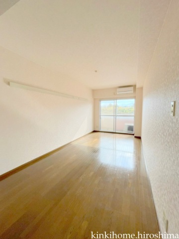 居室・リビング　写真は別のお部屋です。