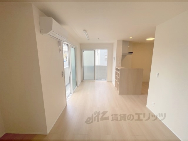 居室・リビング　リビング