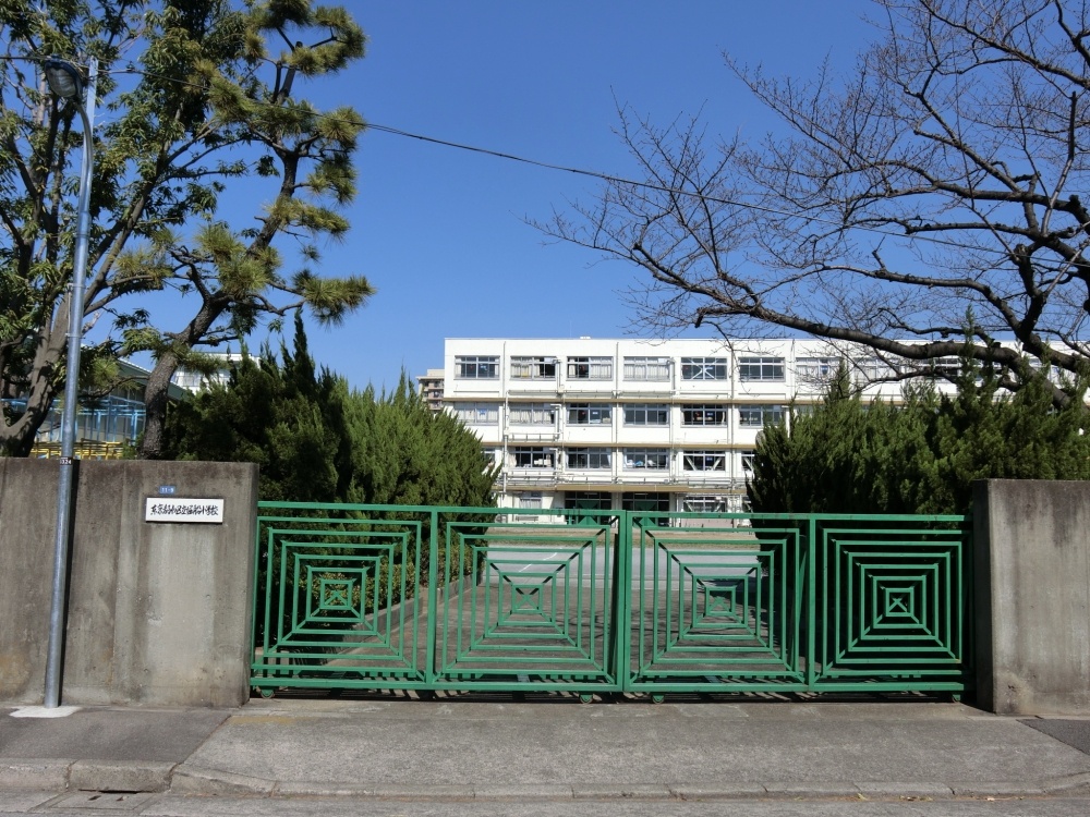 小学校　堀船小学校（小学校）まで816m