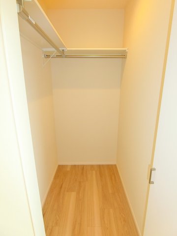 収納　ウォークインクローゼット