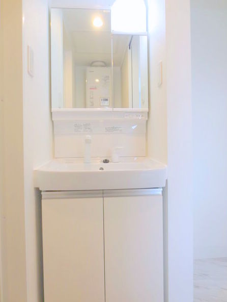 洗面設備　シャンプードレッサーです☆