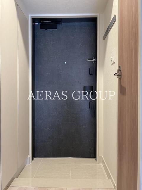 玄関　同タイプ参考写真