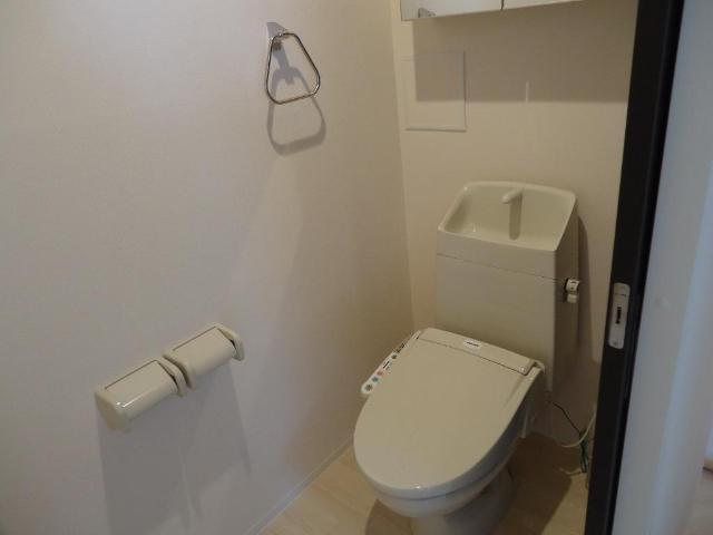 トイレ　トイレ