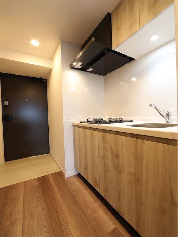 キッチン　システムキッチン（ガス2口コンロ付）