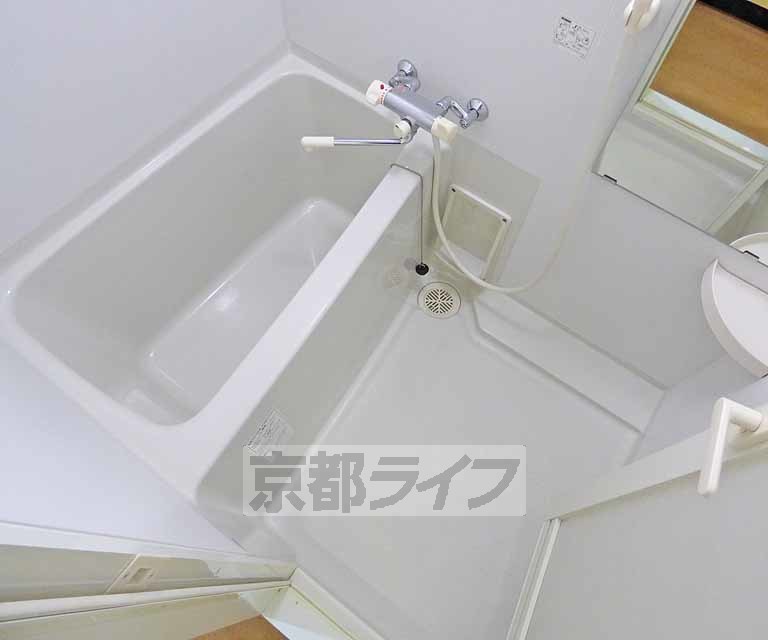 バス・シャワールーム　浴室です。