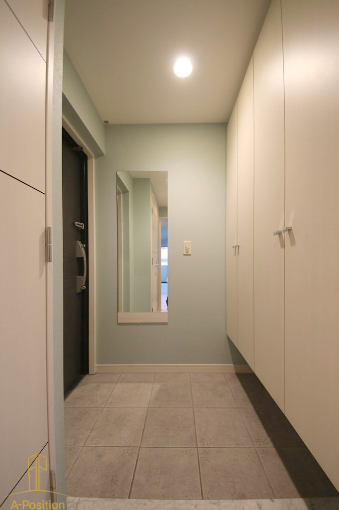 玄関　M.Hills西本町