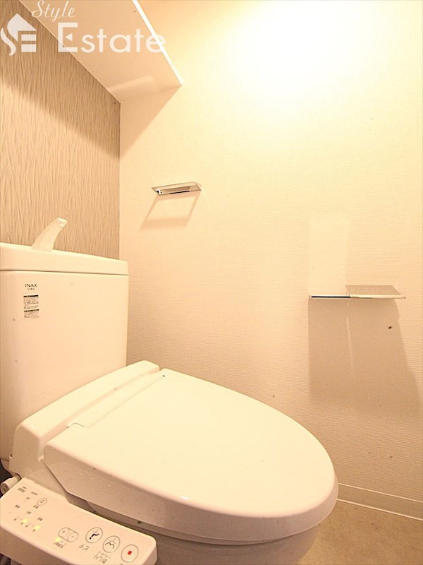 トイレ　トイレ