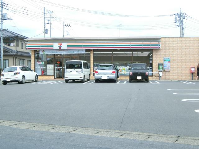 コンビニ　セブンイレブン（コンビニ）まで3278m