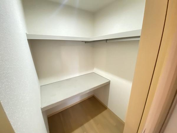 収納　ウォークインクローゼット！