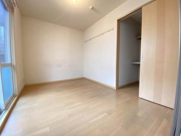 その他部屋・スペース　明るい洋室！