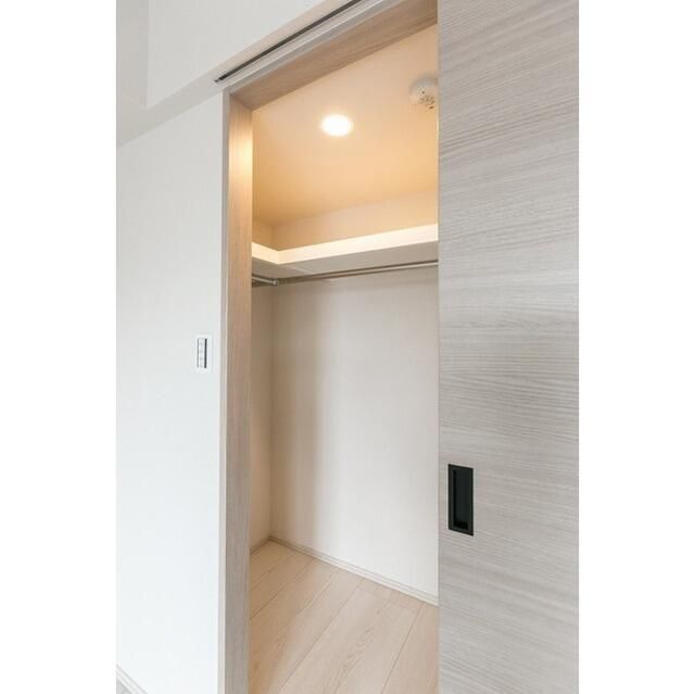 収納　写真は同タイプ住居です