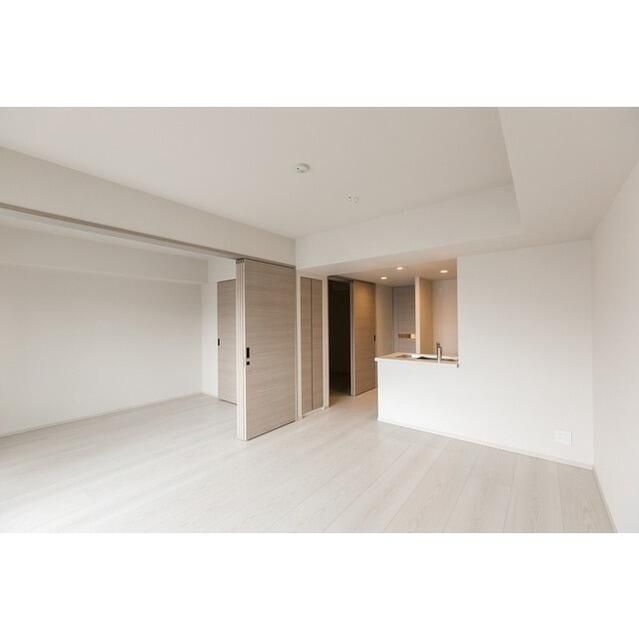 居室・リビング　写真は同タイプ住居です