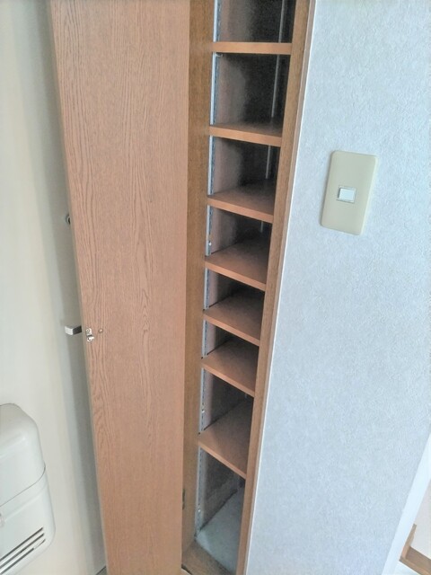 玄関　シューズボックス※同タイプ参考写真