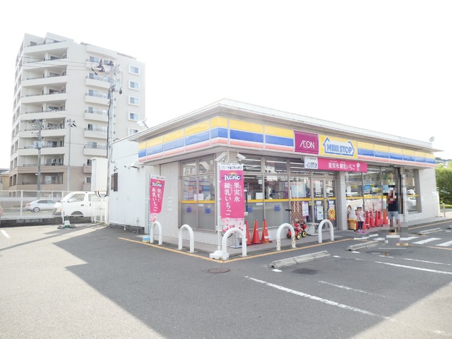 コンビニ　ミニストップ東仙台駅前店（コンビニ）まで900m