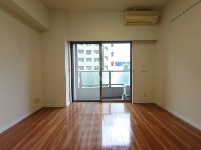 居室・リビング　シンシア御茶ノ水