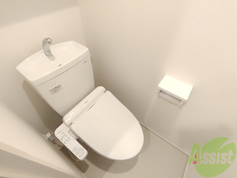 トイレ　トイレは清潔感があり安心して使用できそうです。