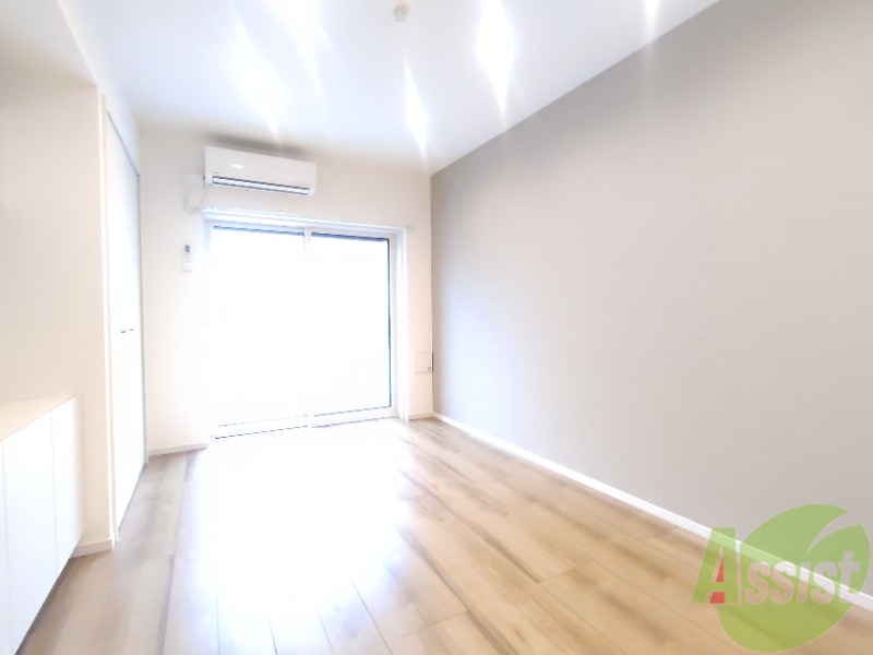 居室・リビング　７．５３帖の洋室です。生活のメインとなる部屋ですね。