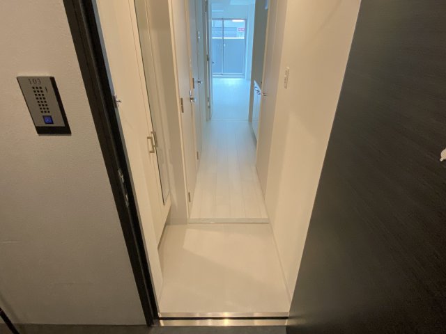 玄関　シンプルで使いやすい玄関です