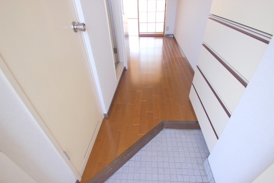 玄関　※参考、別号室