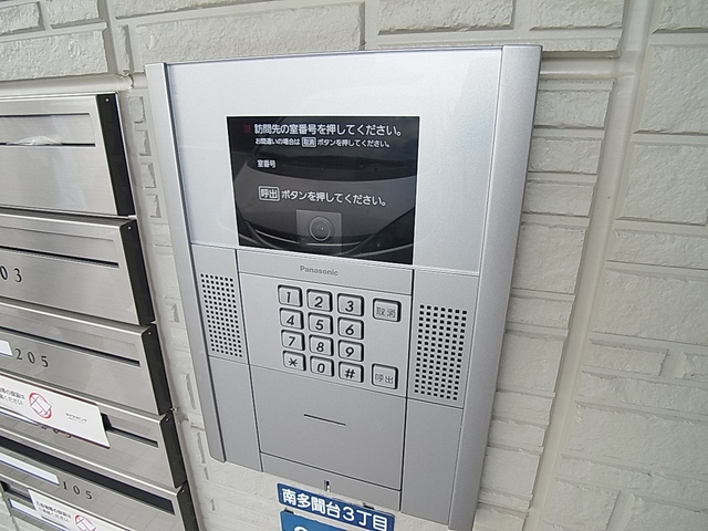 セキュリティ　ＴＶモニター付きオートロックで安心