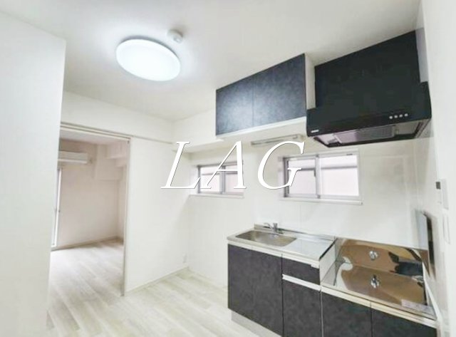 キッチン　キッチンです。