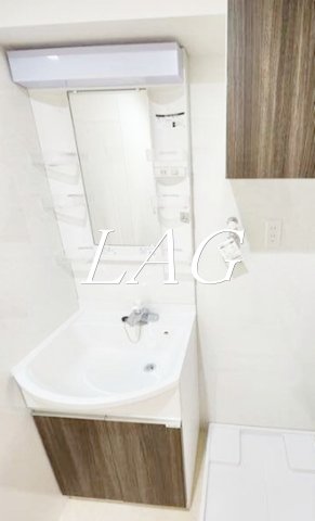 洗面設備　独立洗面台です。