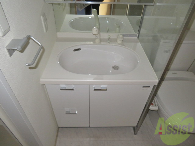 洗面設備　洗面台は独立していて使いやすそうです～。