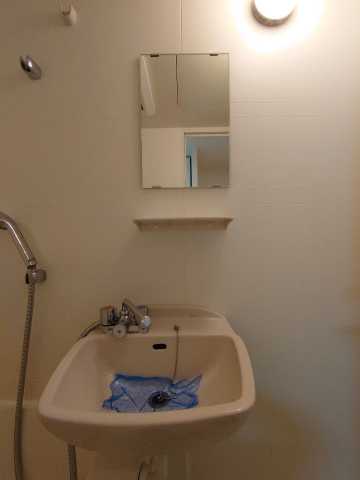 洗面設備　※参考写真です。同じ間取りの別部屋になります。