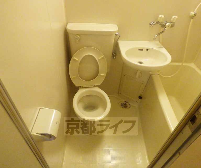 トイレ　トイレです。