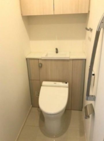 トイレ　※同仕様写真含む