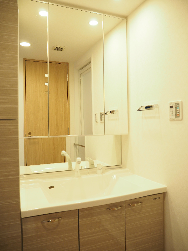 洗面設備　☆嬉しい独立洗面台☆