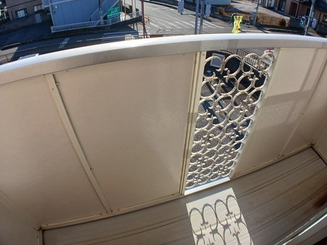 バルコニー　バルコニーがあります