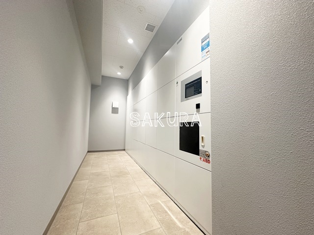 その他共有部分　外出の多い方でも安心の宅配ボックス付き♪