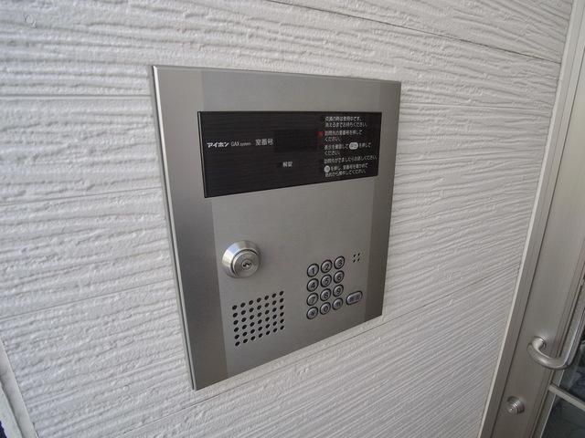エントランス　♪オートロックで安心を掛ける♪