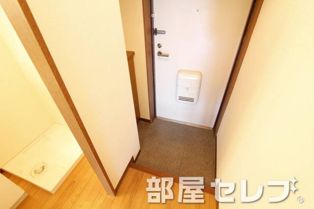 玄関　玄関からの写真です。（イメージ写真）