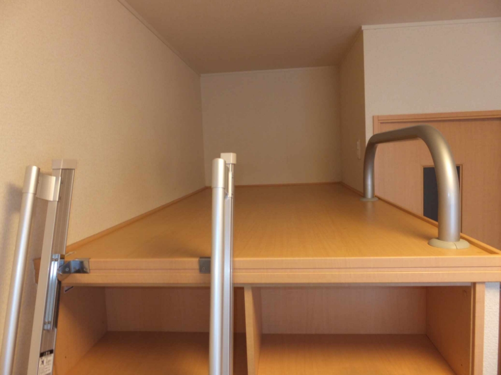 その他部屋・スペース　ここを荷物置きにし、居間で寝ることも可能です！