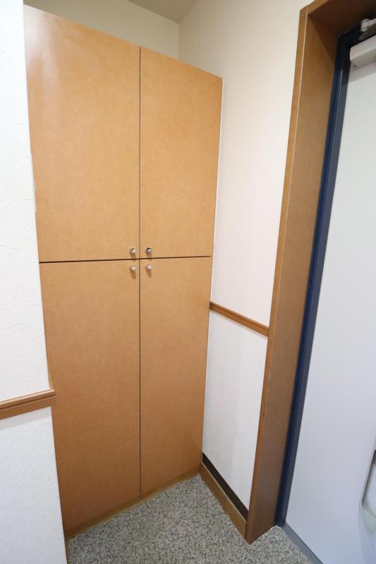 玄関　大型シューズBOX付き玄関