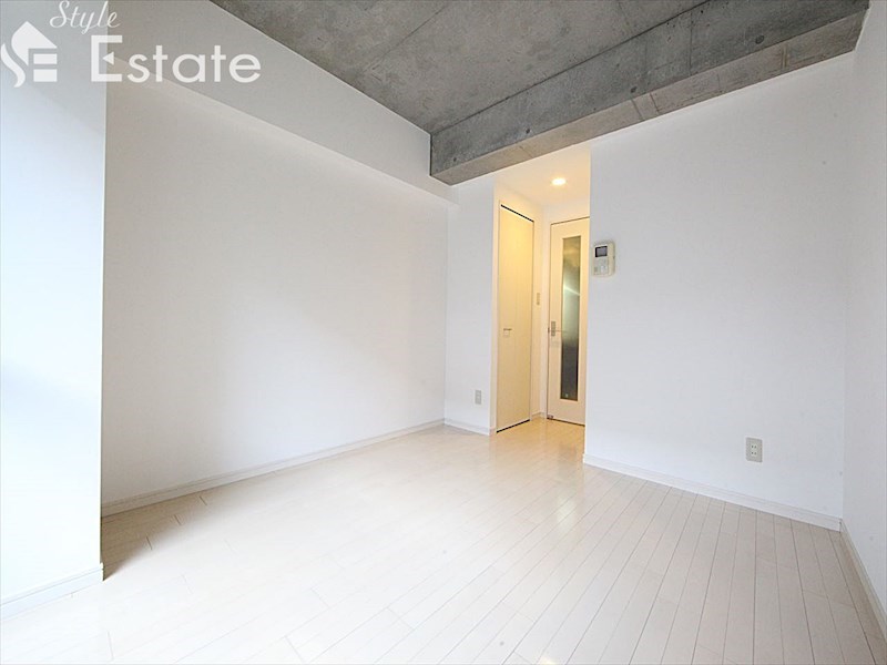 居室・リビング　内装