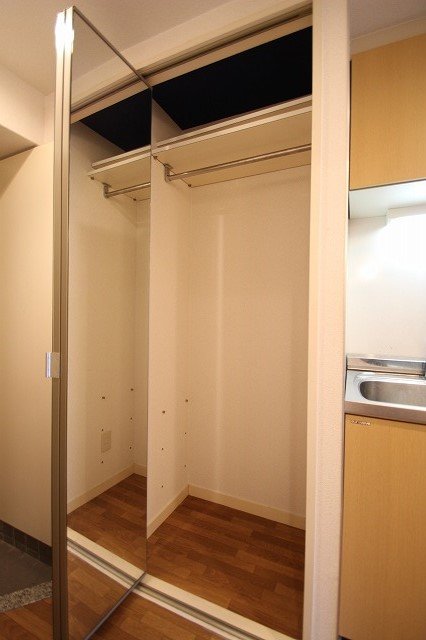 収納　同物件別号室のものです。