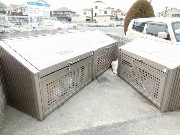 その他共有部分　ダストボックス！