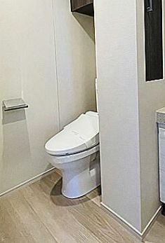 トイレ　別部屋参考写真