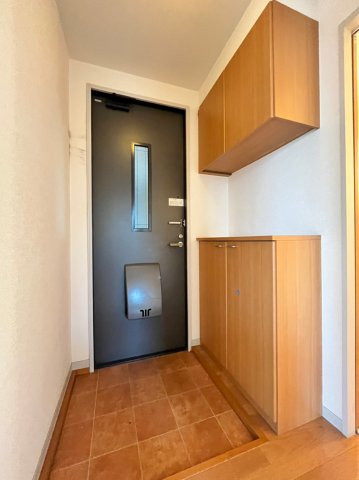 玄関　別号室の写真です。ご参考までに