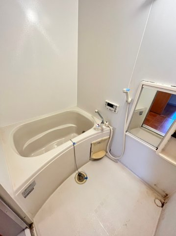 バス・シャワールーム　別号室の写真です。ご参考までに