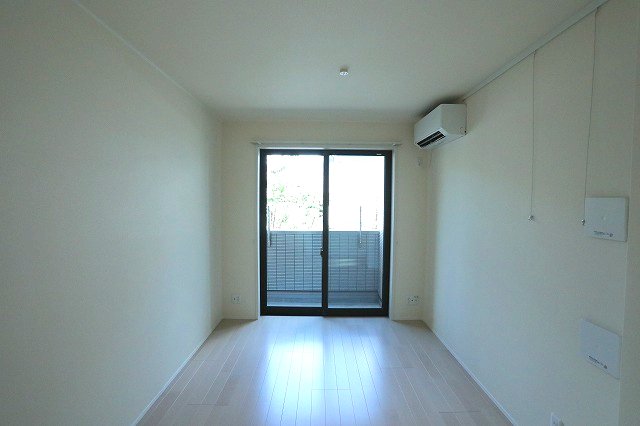 居室・リビング　居室