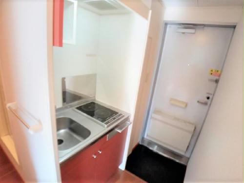 キッチン　設備・仕様は号室により異なる為、現況を優先致します。