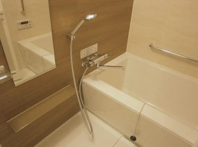 バス・シャワールーム　風呂